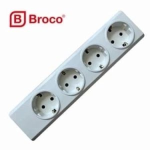Stop Kontak Broco 4 Lubang